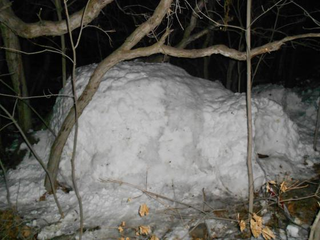 Illustration for article titled Pot Igloo Smashed by PoPo Sledgehammer, Mourned by U of Utah Tokers